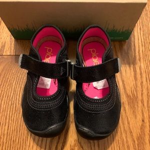 New With Tags Plae Emme Mary Janes
